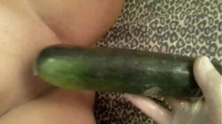 Enorme zucchina per un orgasmo REALE