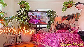 Amateur Babe Ameena Green Engages In Steamy Fuck